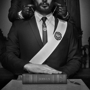 裸体裸乳被🍑学生
